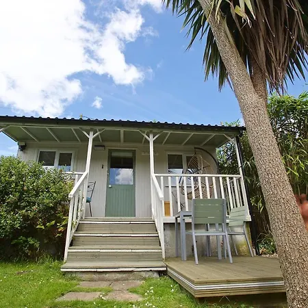Hideaway Cottages